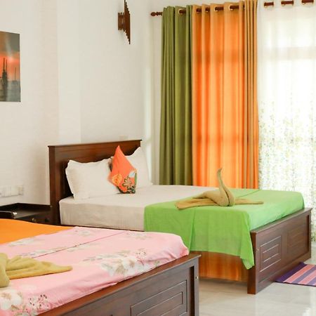 Relax Beach Resort Weligama Exterior foto