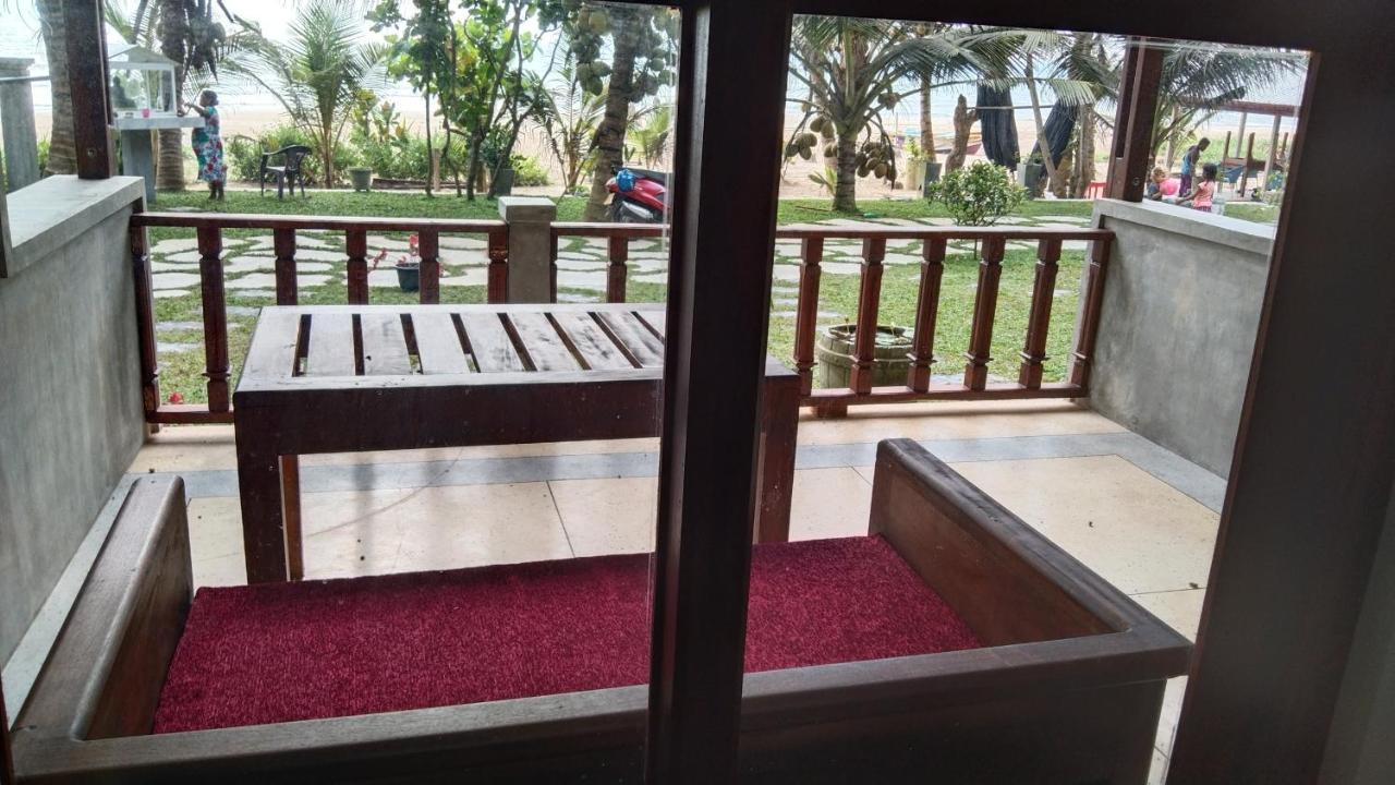 Relax Beach Resort Weligama Exterior foto