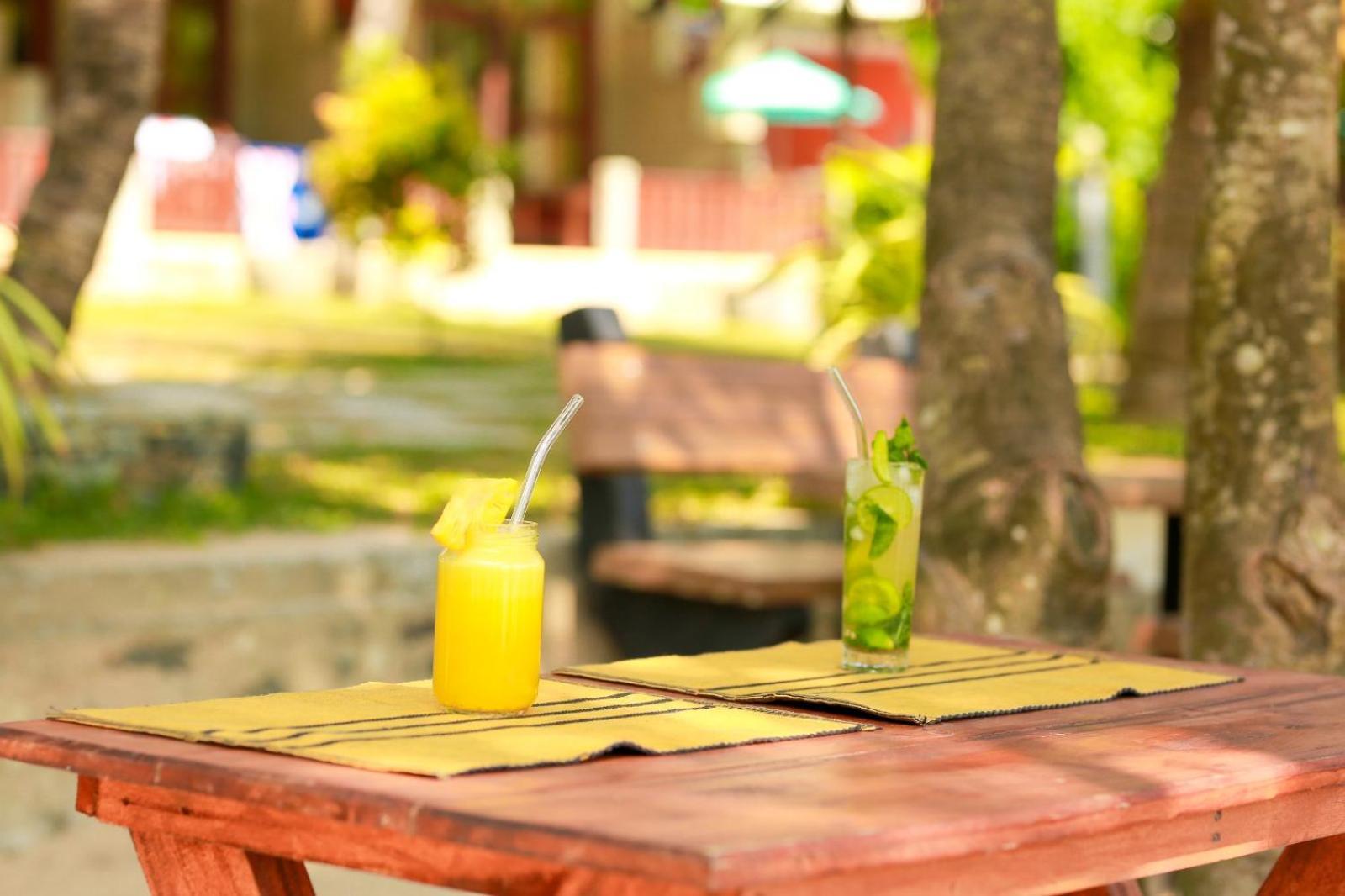 Relax Beach Resort Weligama Exterior foto