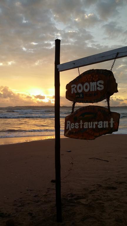 Relax Beach Resort Weligama Exterior foto